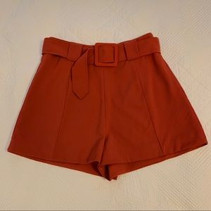 DO + BE Shorts